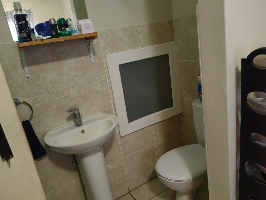 1 Bedroom Property for Sale in Bult North North West
